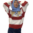 maglione con scritta ricamata no vabbe